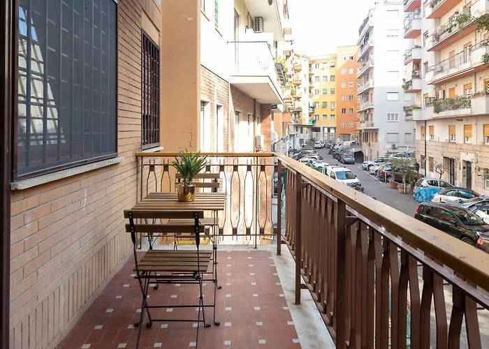 Vatican House Crocifisso 51 Tatil Evi Roma