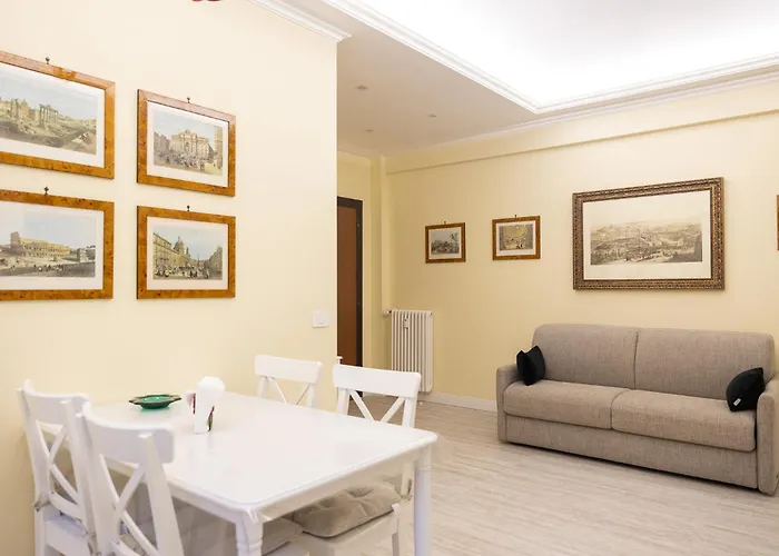 Vatican House Crocifisso 51
