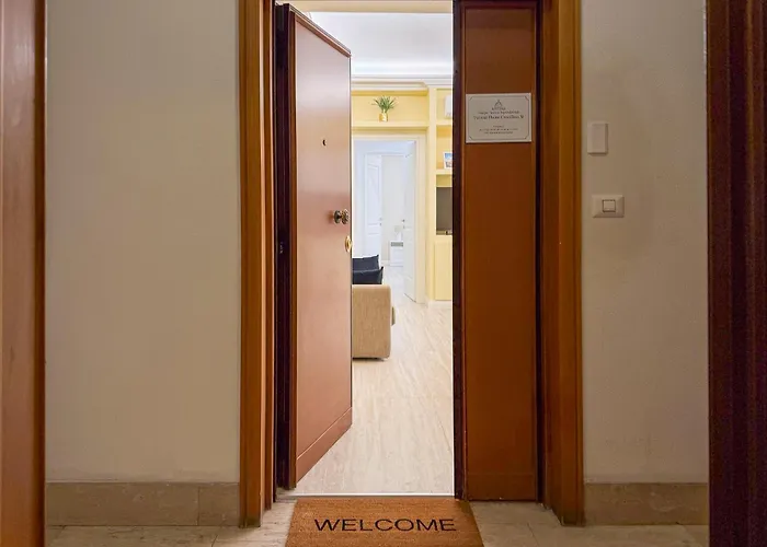 Vatican House Crocifisso 51 Roma